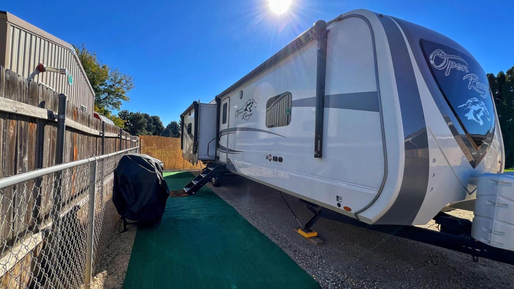 Luxury Glamping Near Idaho Event Center In Nampa 아파트 외부 사진